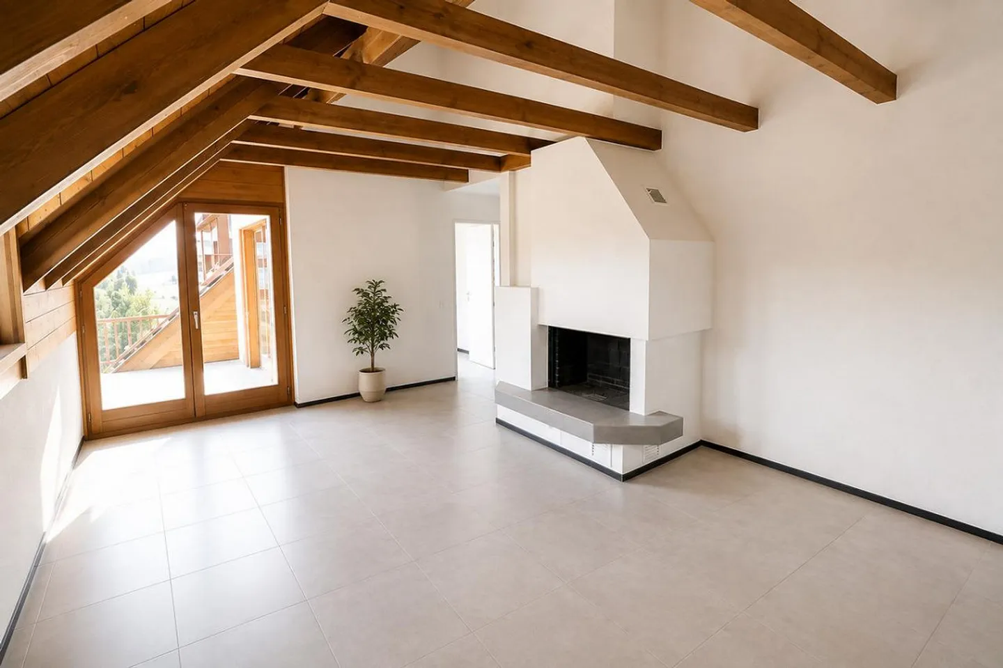 6,5 Zi. Duplex Wohnung mit viel Raum - Foto 3 di 10