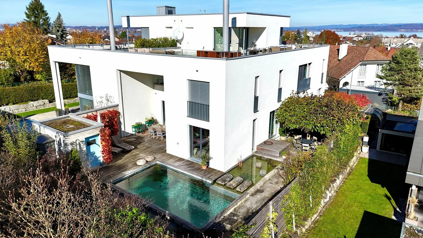 Luxurious 8.5-Room Living Experience with Lake View in Bottighofen - Photo 5 of 26