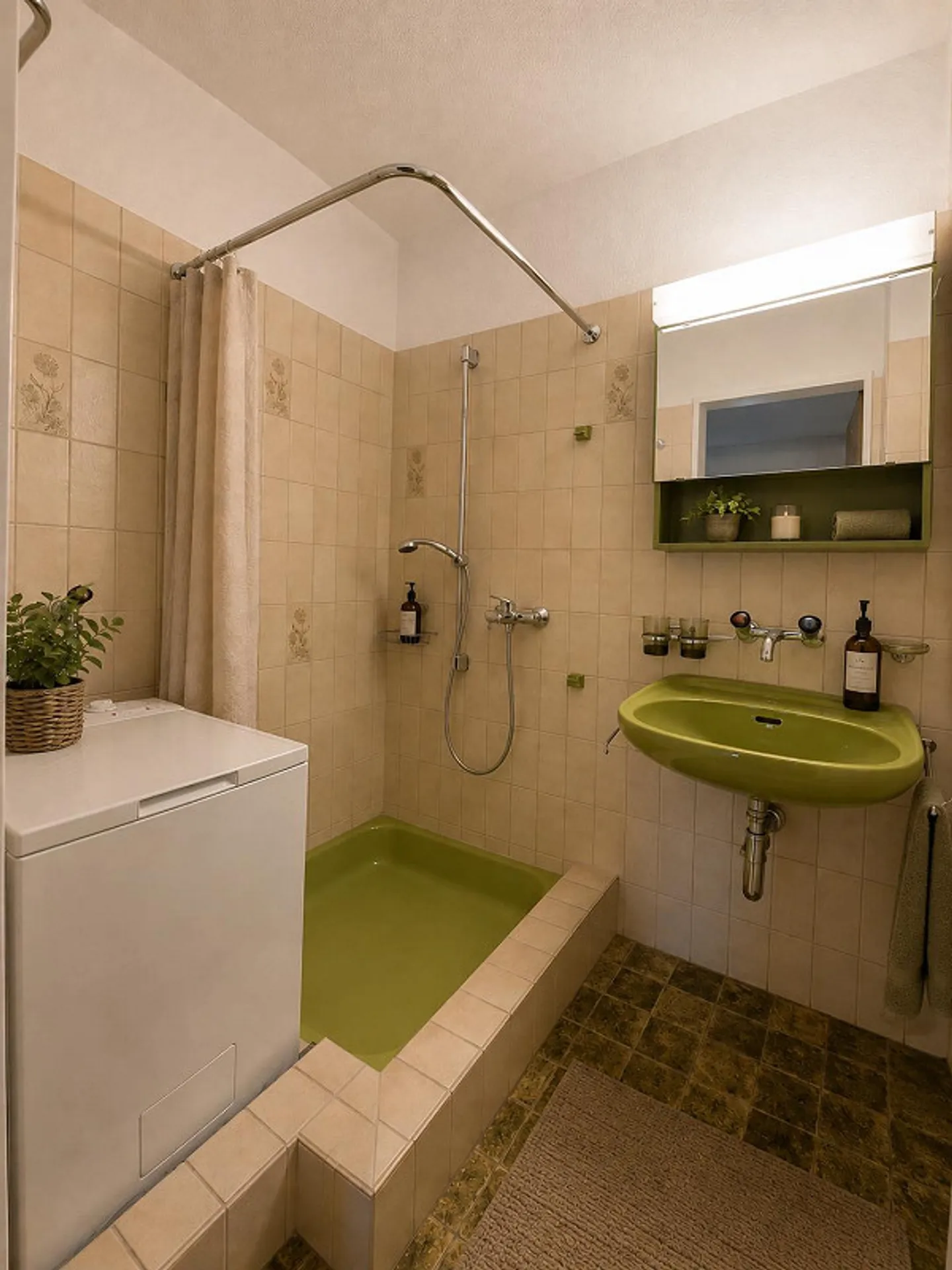 Appartamento 2,5 locali con balcone - centrale eppure tranquillo - Foto 4 di 8