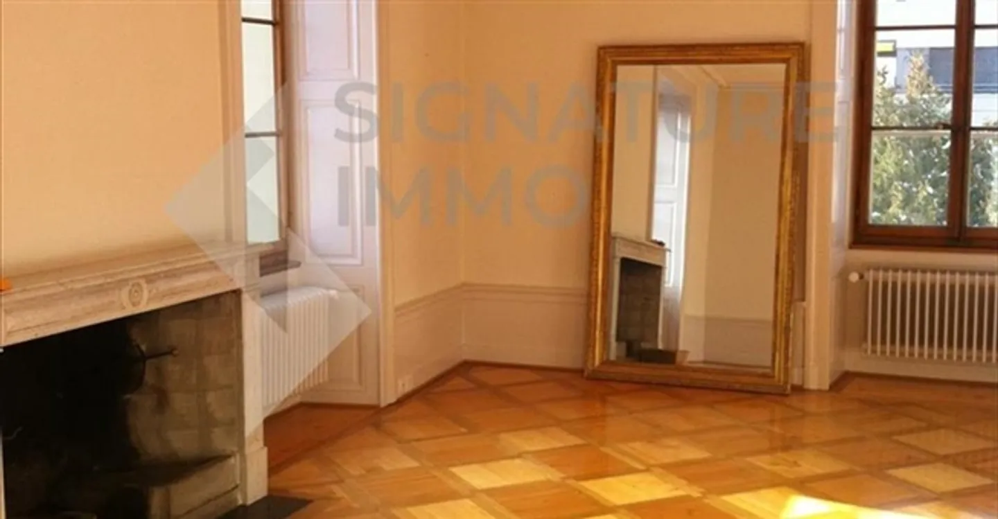 Office 5.5 rooms - Photo 9 of 9