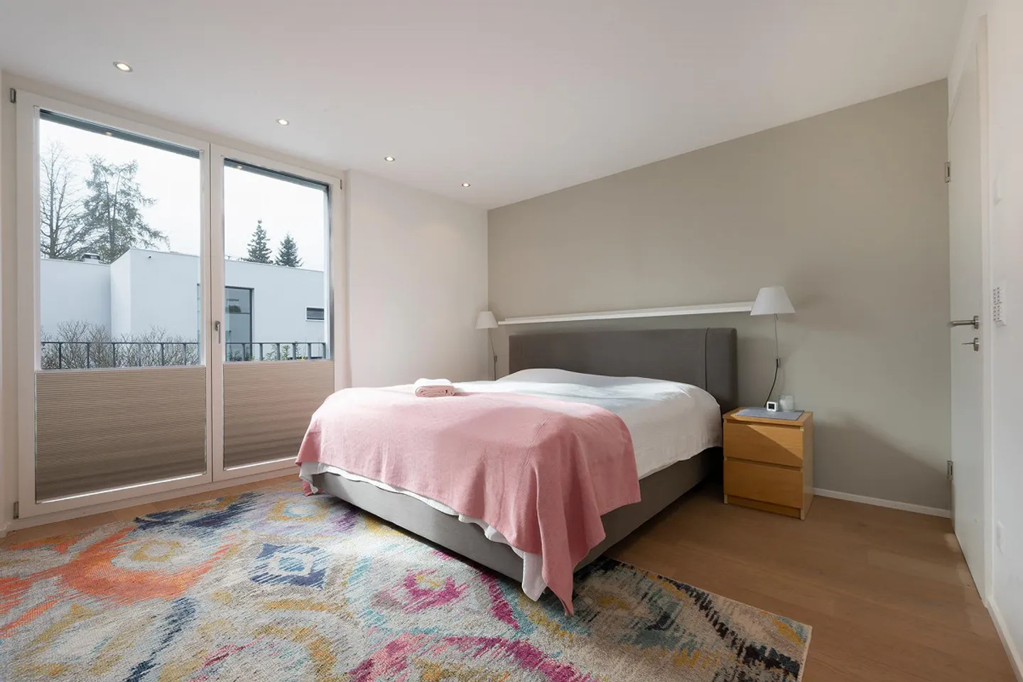 Luxurious 8.5-Room Living Experience with Lake View in Bottighofen - Photo 20 of 26