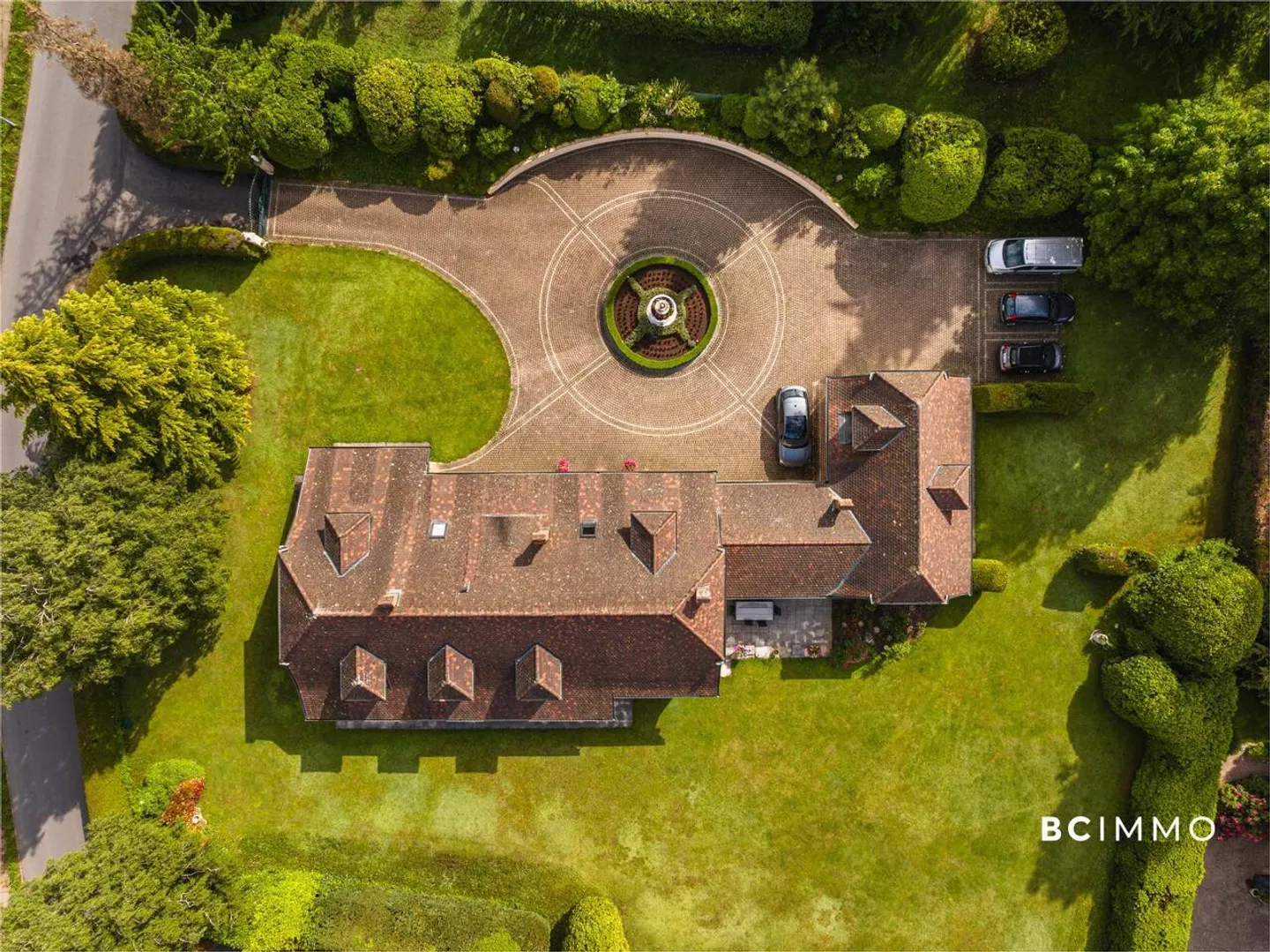 Maison de Maître Élégante à Lausanne - Photo 1 sur 11