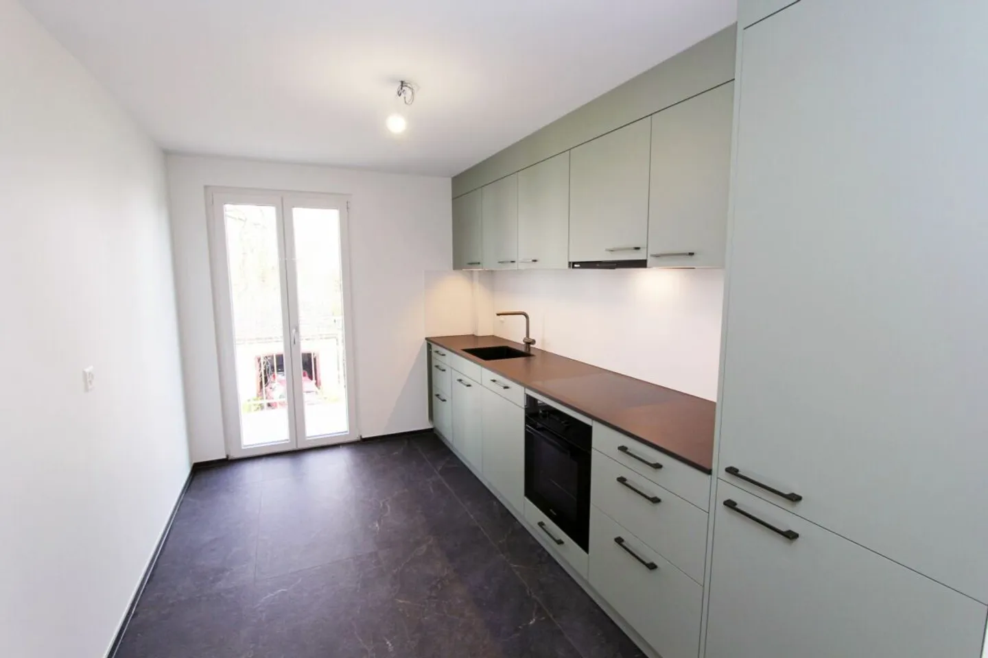 Tout sous un même toit - Photo 2 sur 9