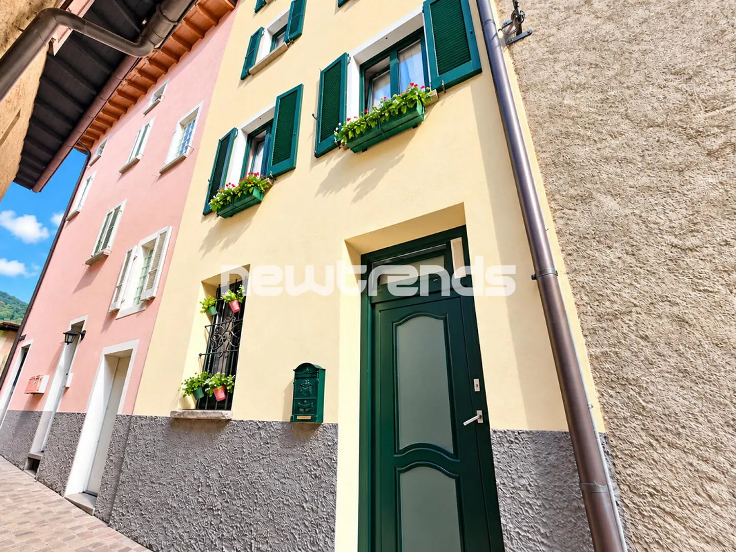 Grancia, semi-detached house with Ticinese charm in the nucleus - Photo 1 of 25