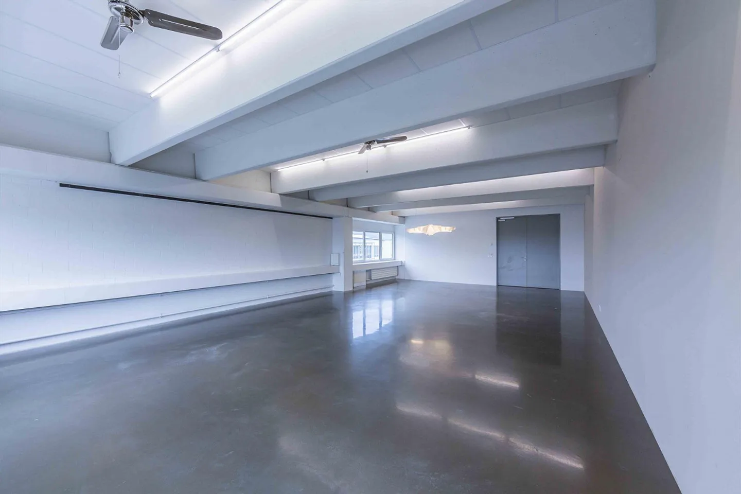 Office 55m2 DLZ 3 - TOP equipped - Photo 3 of 6