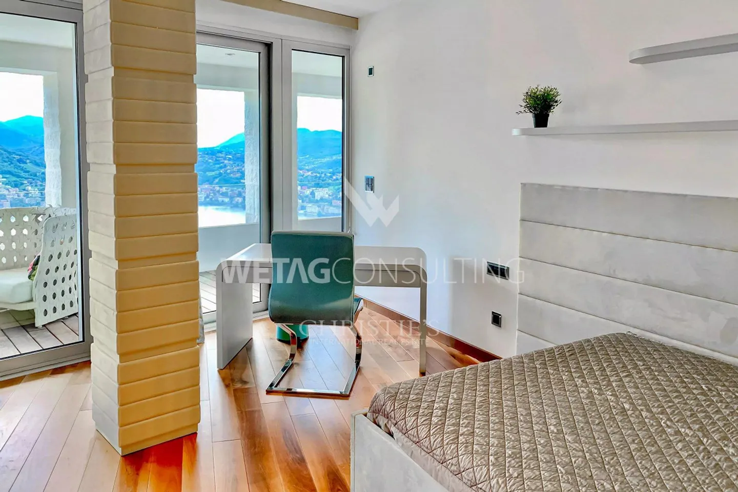 Luxurious Duplex Penthouse in Lugano-Aldesago with stunning views - Photo 9 of 11
