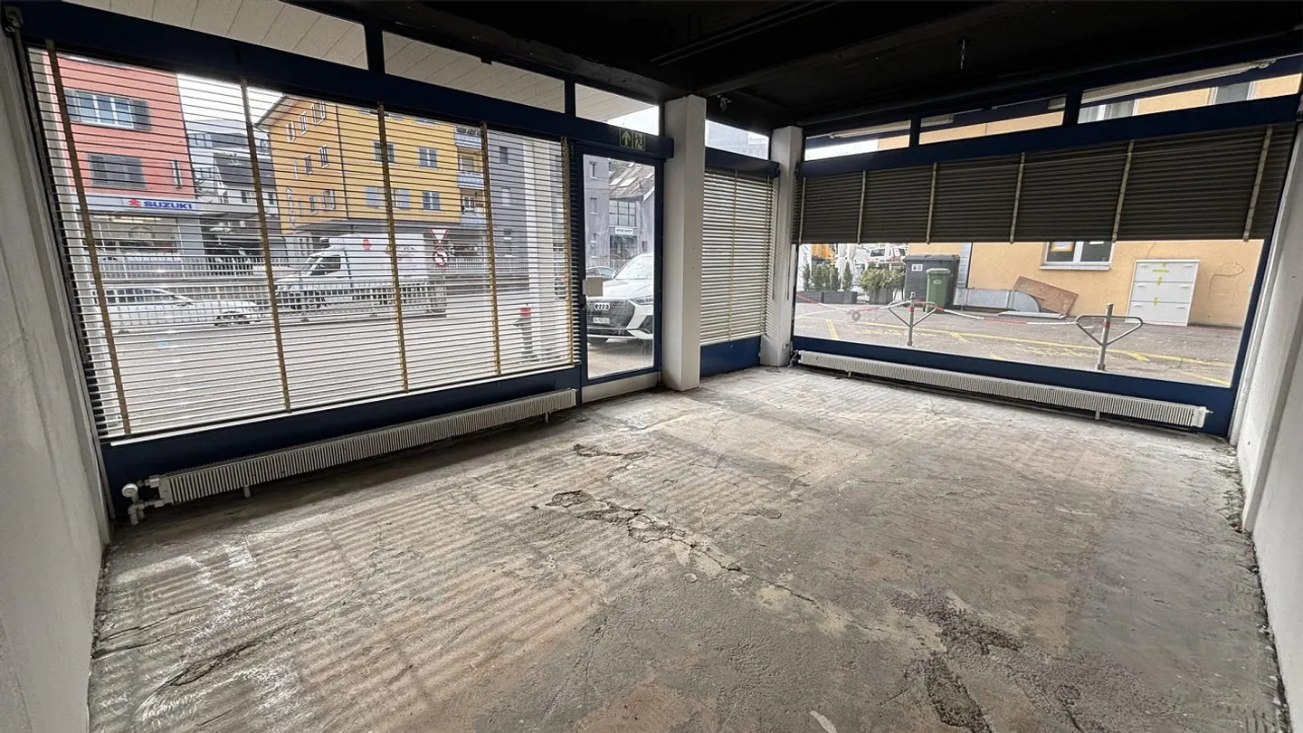 Commercial space in a central location in Töss - Photo 7 of 13