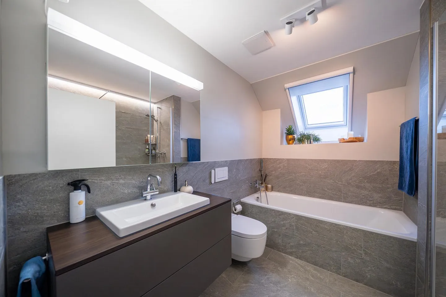 Appartamento duplex 3.5 locali – La tranquillità rurale incontra la vicinanza urbana - Foto 11 di 28