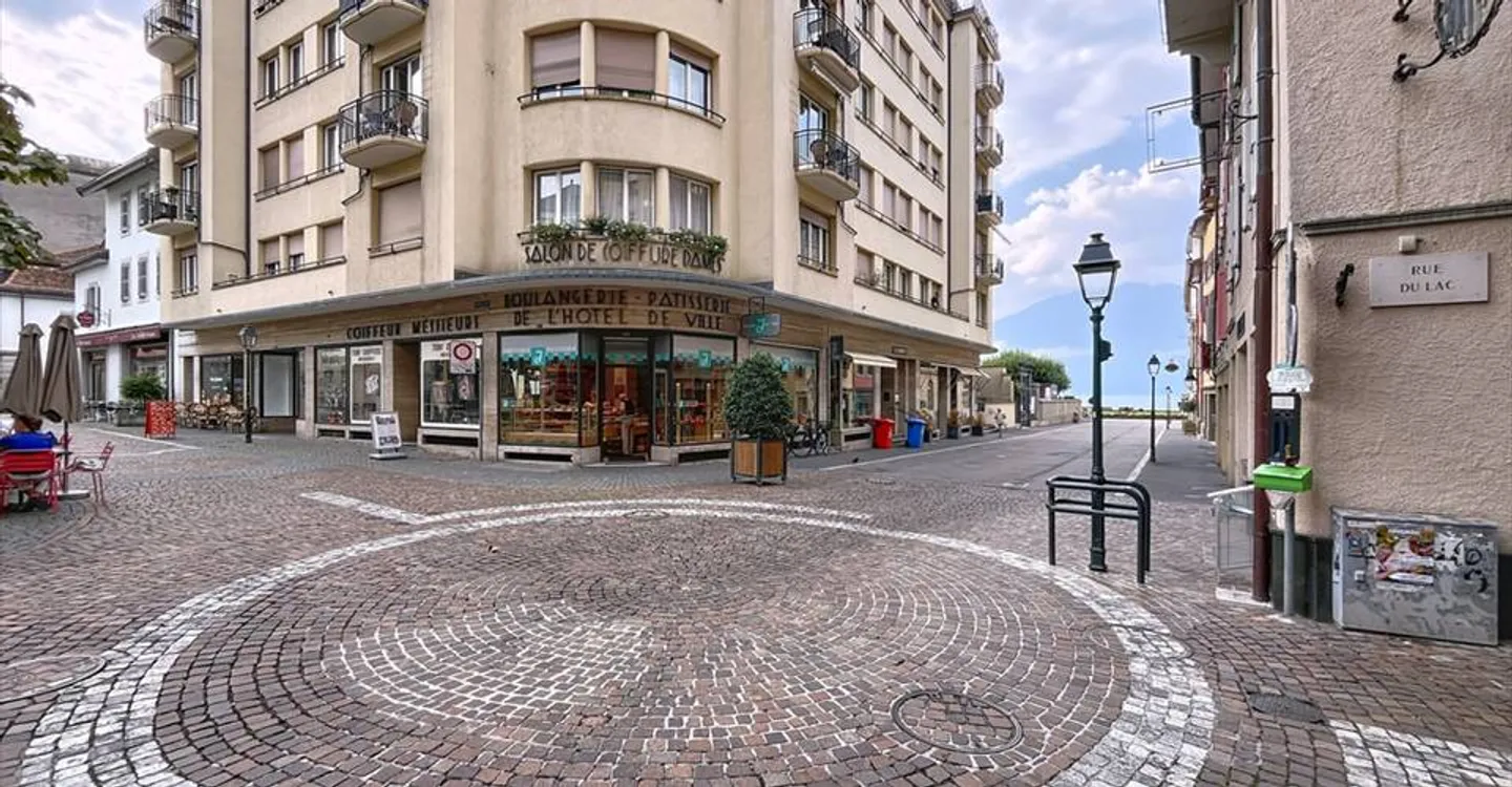 Immeuble mixte à louer - Photo 3 sur 7