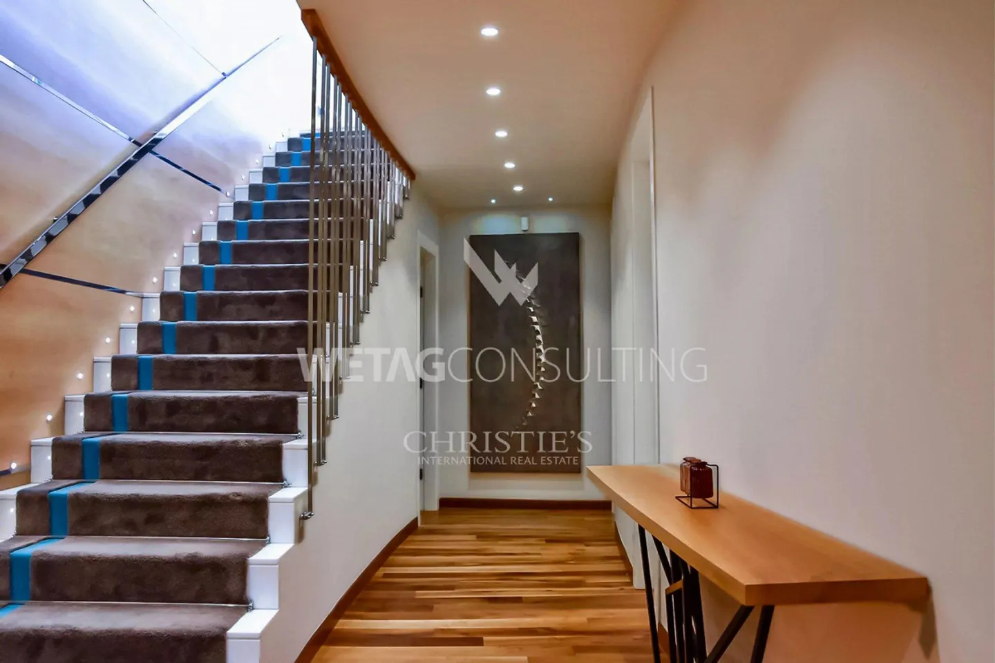 Luxurious Duplex Penthouse in Lugano-Aldesago with stunning views - Photo 11 of 11