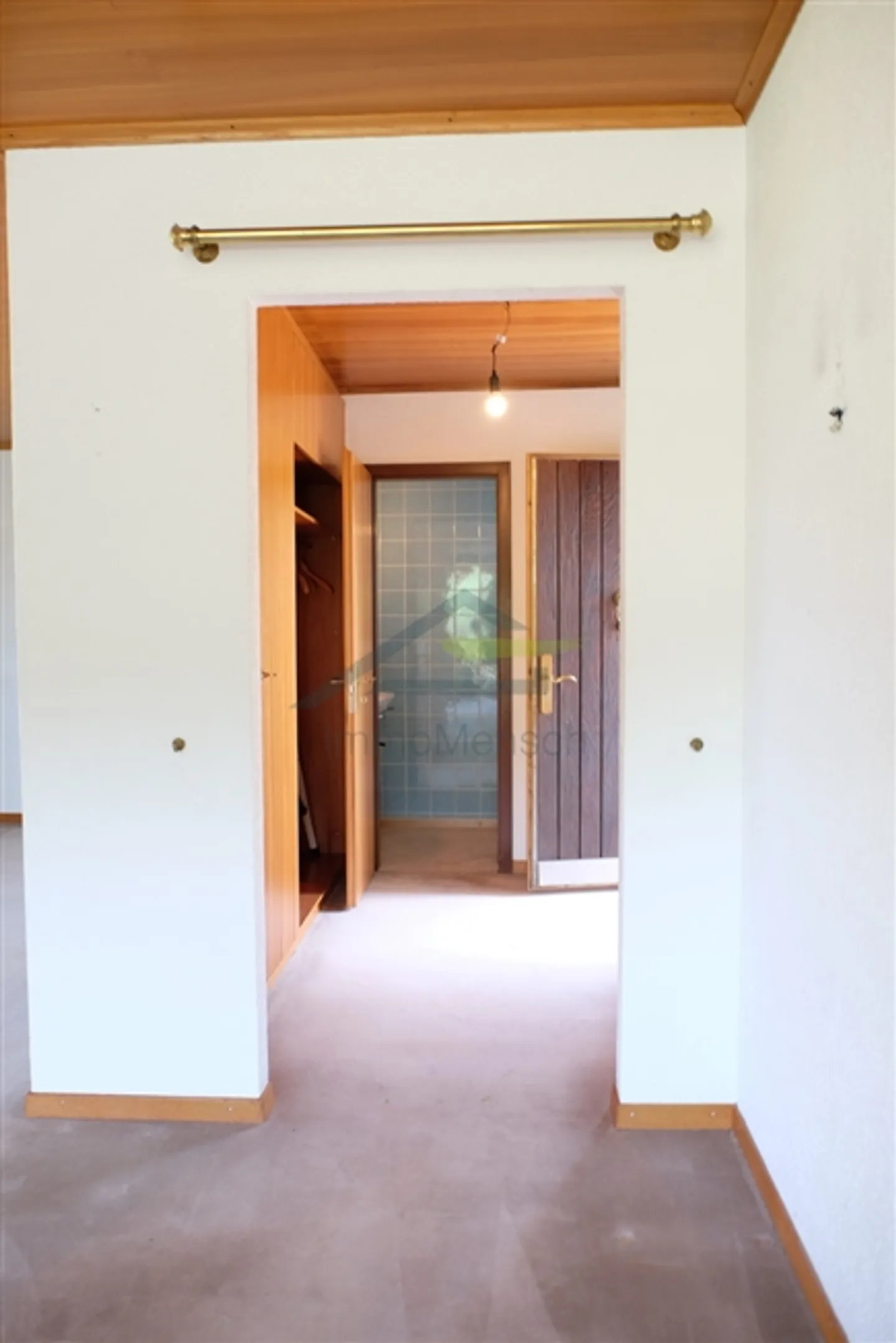 «freistehendes Einfamilienhaus mit grossem Umschwung und Baulandreserve» - Foto 7 von 15