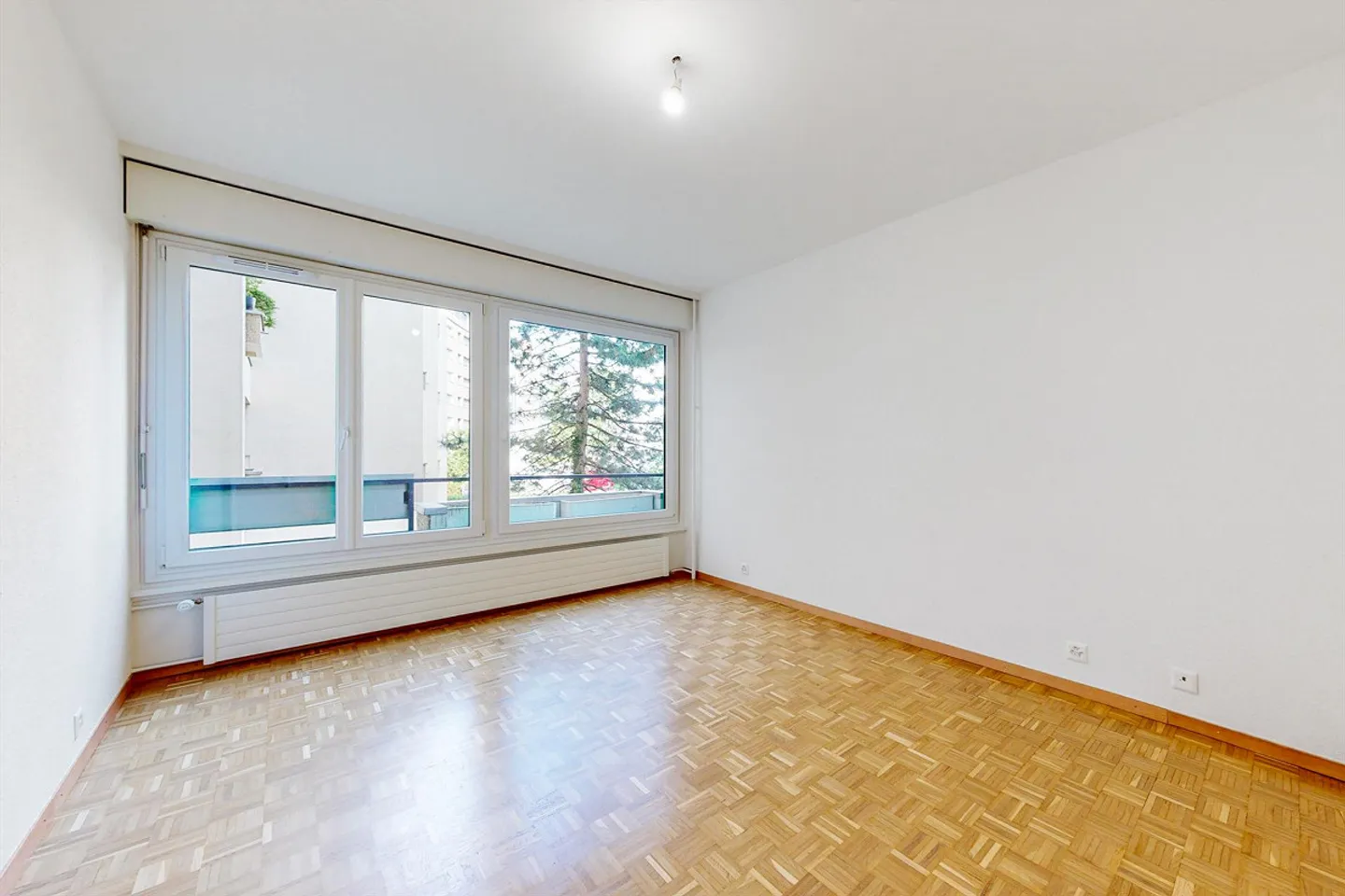 Charmilles District, Suitable for Families - Photo 4 of 9