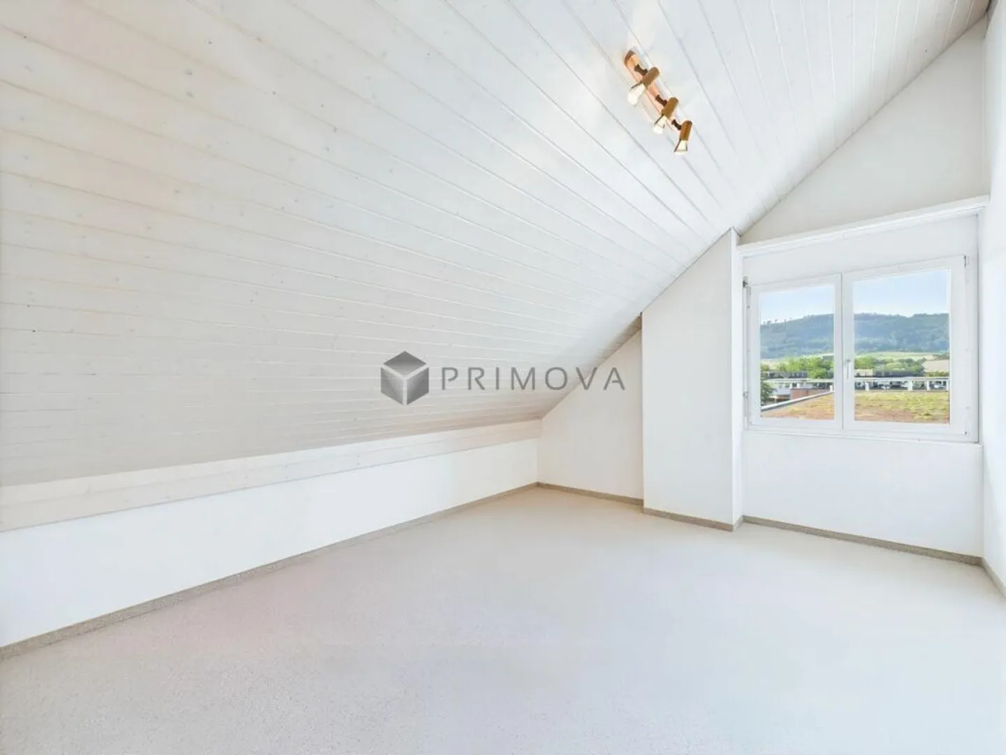 This maisonette exceeds the m² price - not your budget - Photo 8 of 13