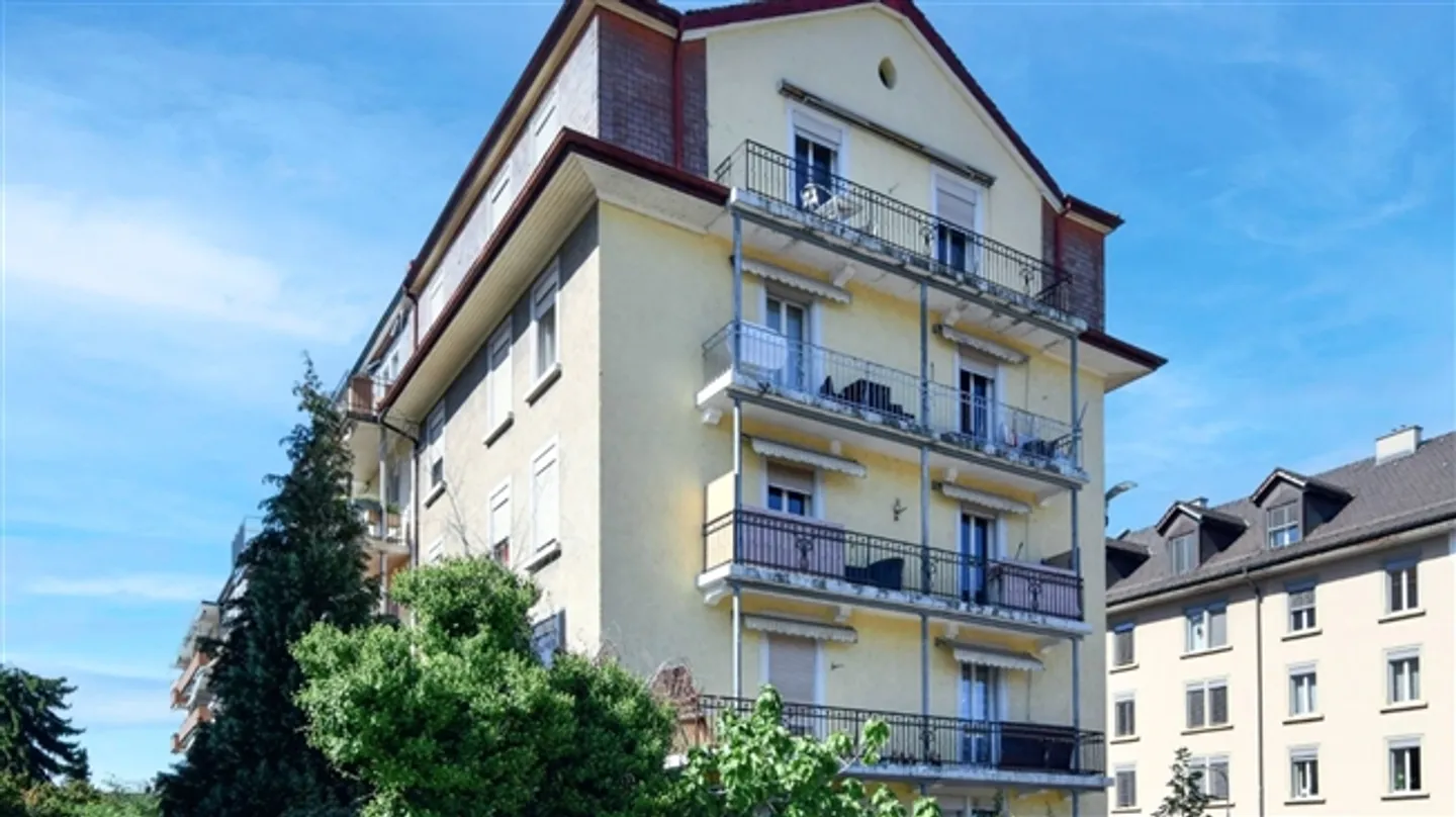 LOCATION INTERIMAIRE SOLUTION DE VIE OU DE BUREAU FLEXIBLE À ZURICH ALTSTETTEN - Photo 1 sur 17