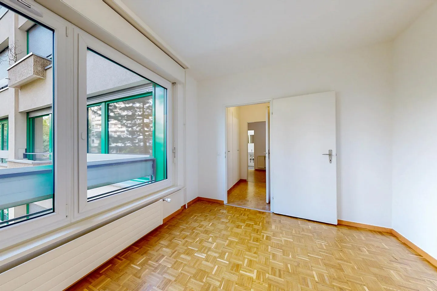 Charmilles District, Suitable for Families - Photo 8 of 9