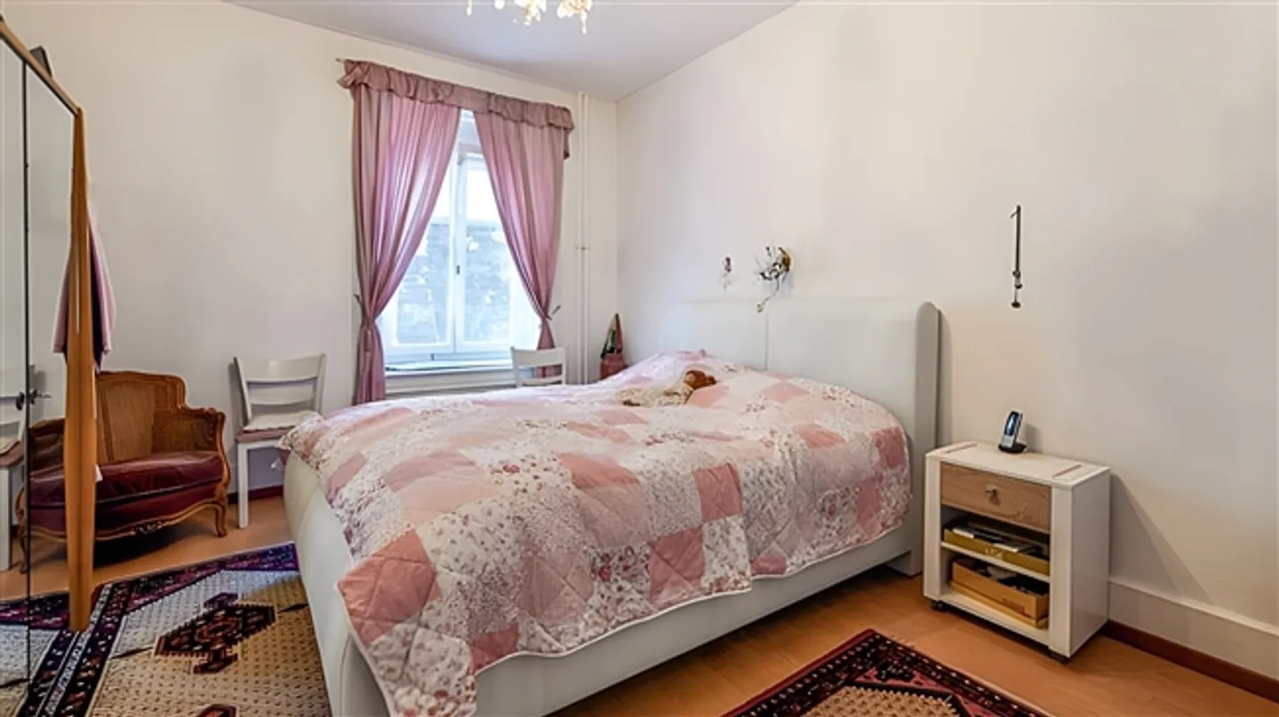 LOCATION INTERIMAIRE SOLUTION DE VIE OU DE BUREAU FLEXIBLE À ZURICH ALTSTETTEN - Photo 5 sur 17