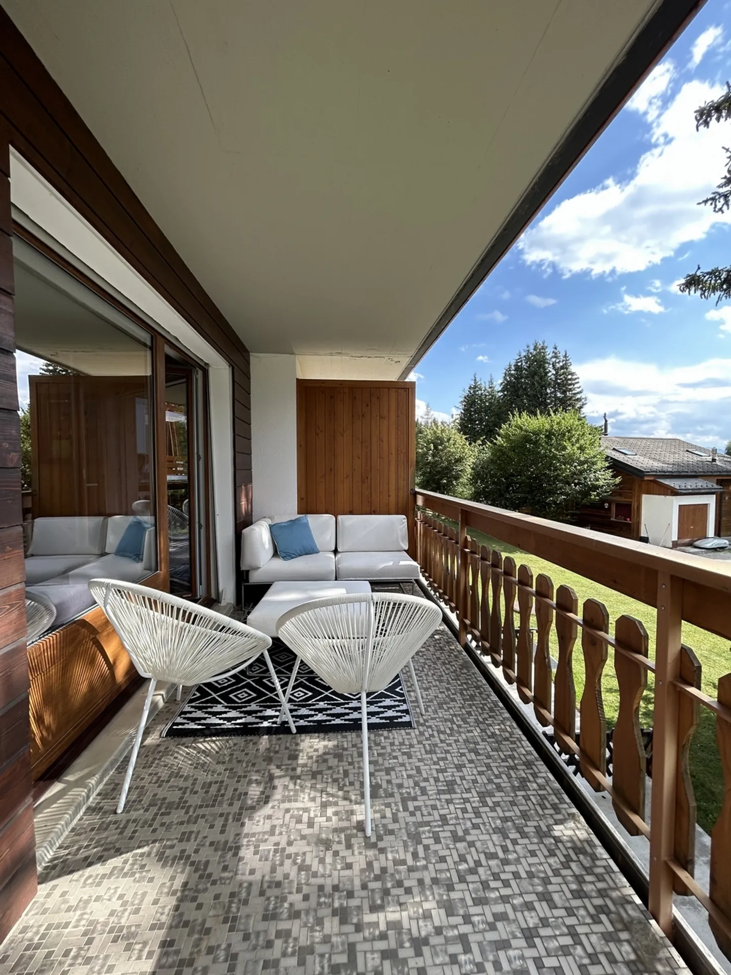 LOC 114 - LA VERDURE - Foto 2 di 13