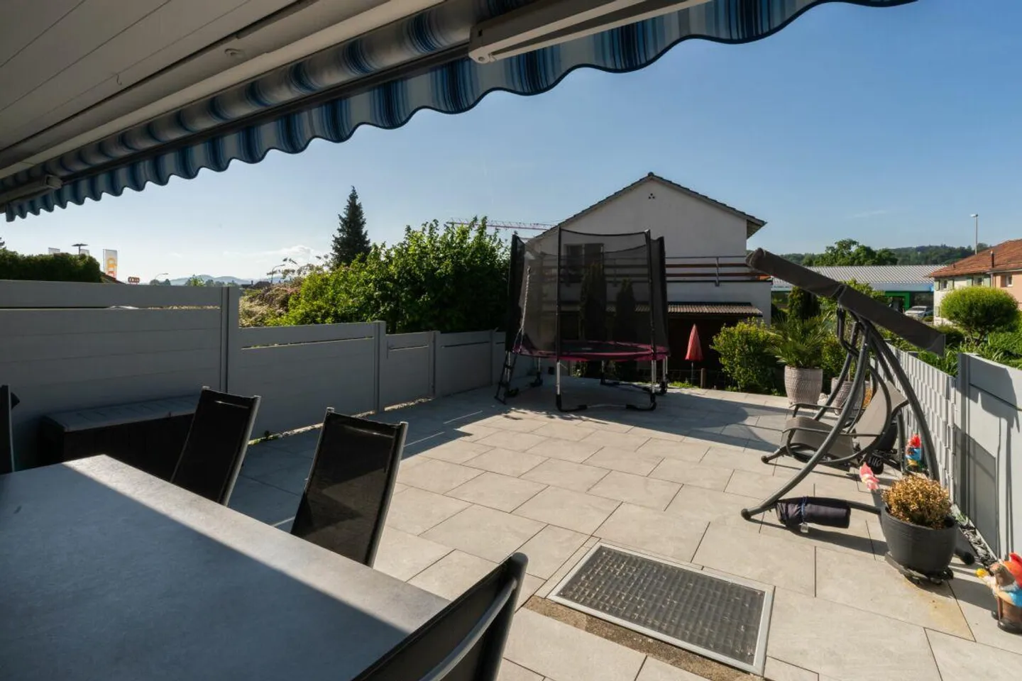 Spazio per vivere - Casa a schiera adatta alle famiglie con un concetto ben pensato. - Foto 4 di 25