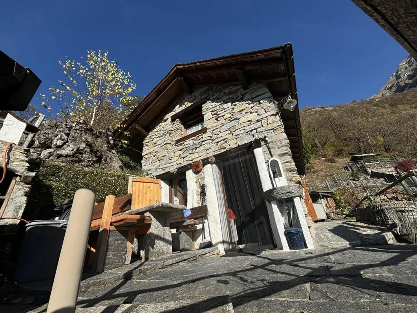 Charmantes Rustico in Vogorno - Foto 18 von 30