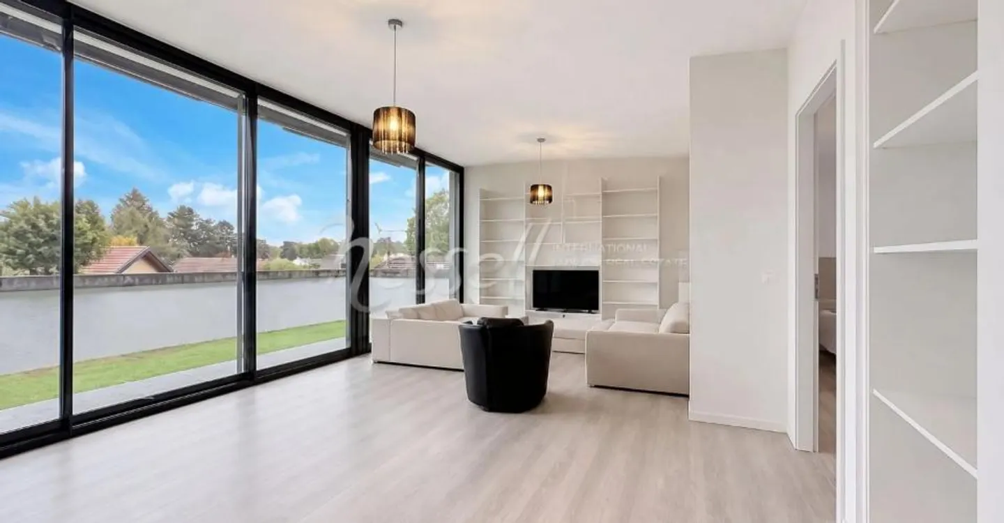 Attique contemporain avec terrasse - Photo 6 sur 13