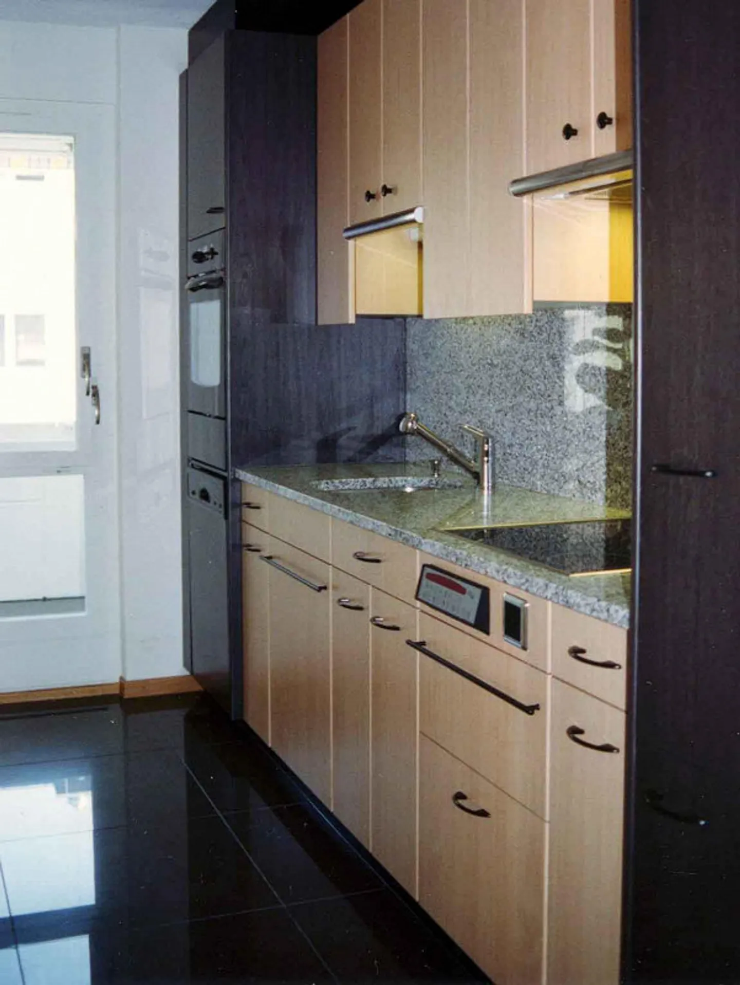 4.5-room apartment in a quiet location - Photo 2 of 7