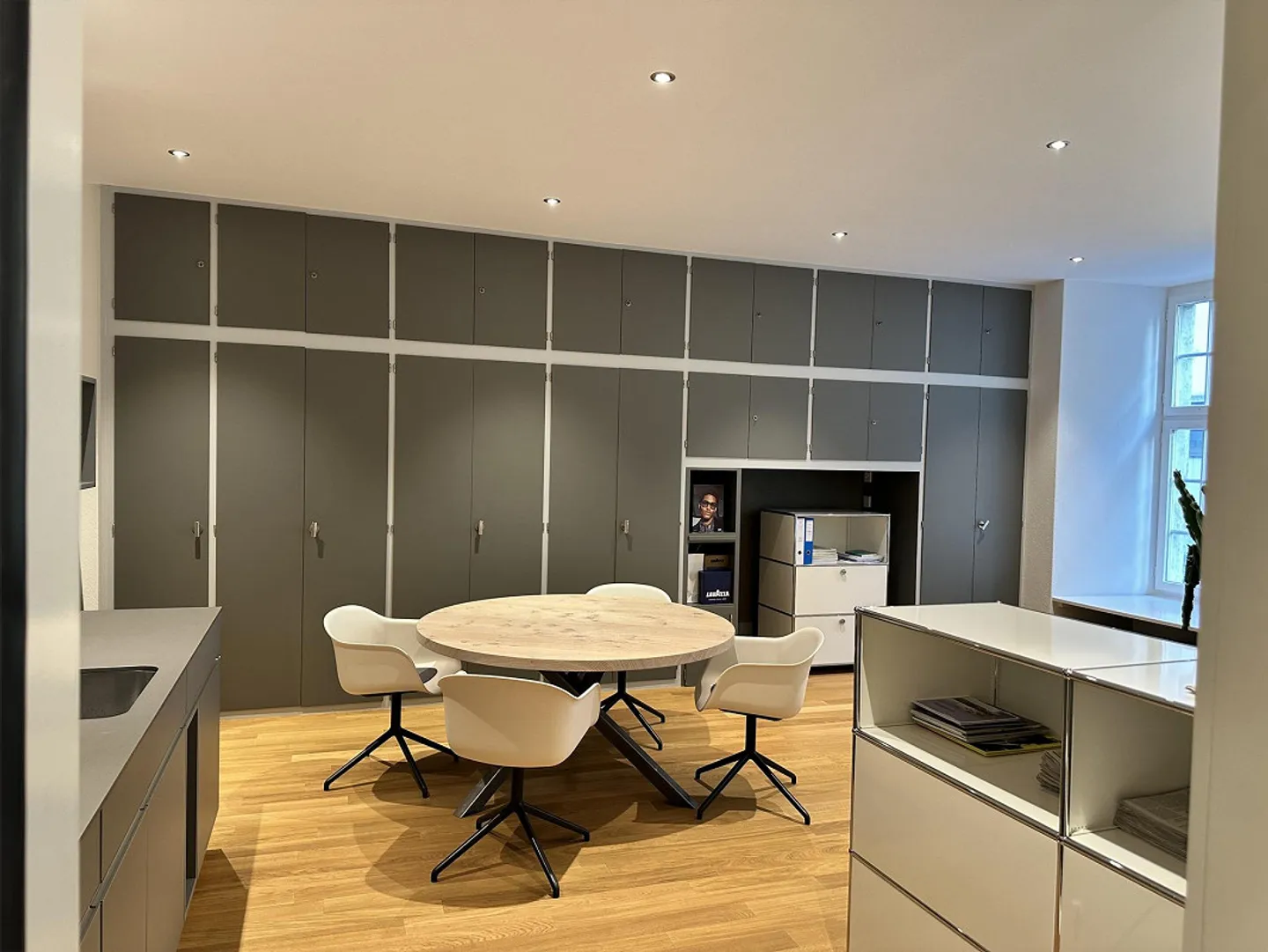 Helles Büro im Herzen Solothurns - Foto 2 von 9