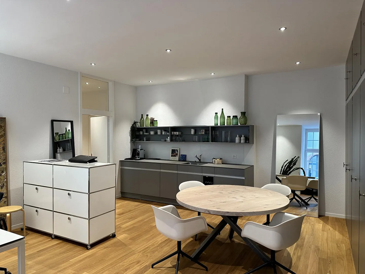Helles Büro im Herzen Solothurns - Foto 3 von 9