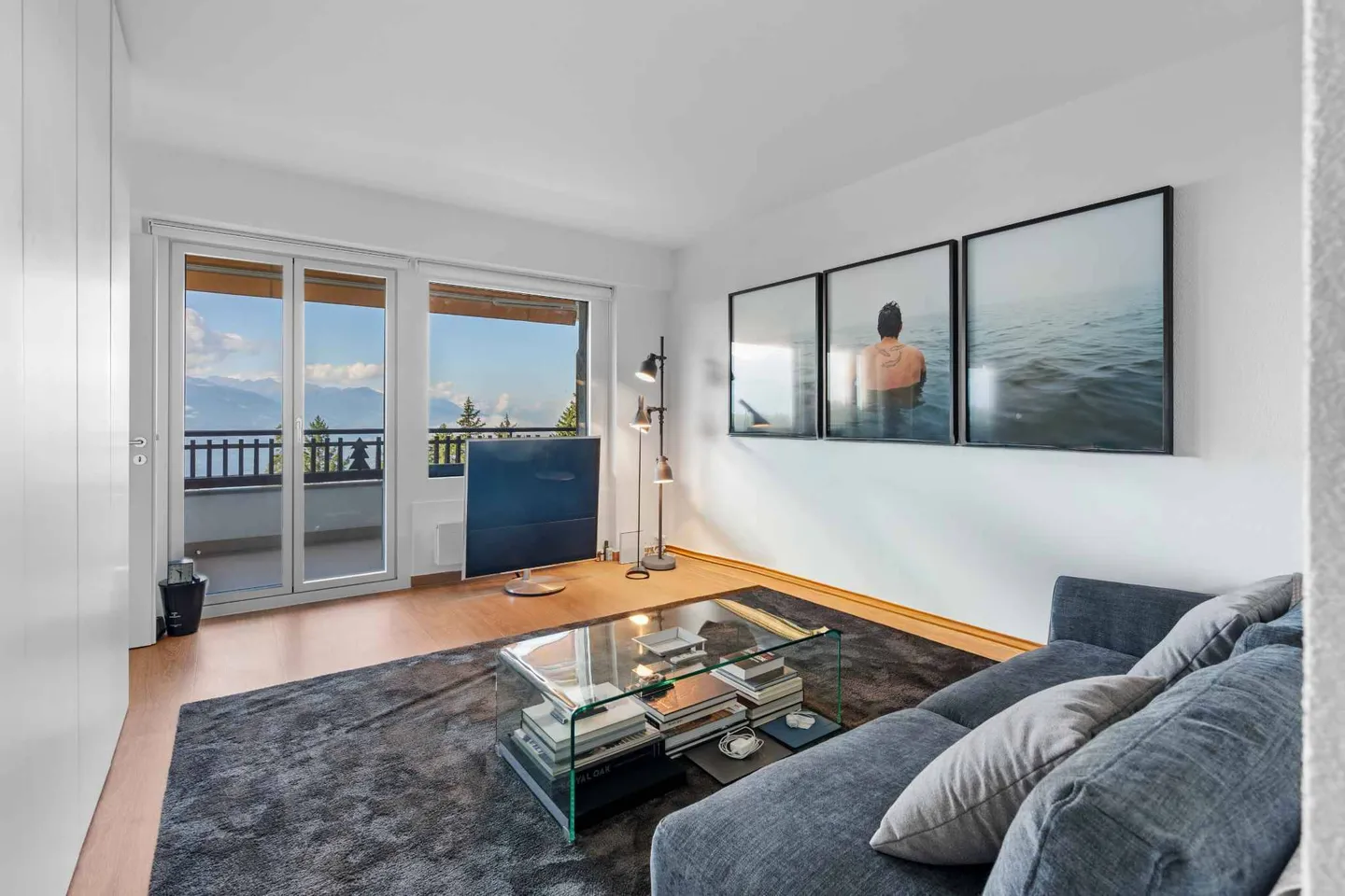 Luxuswohnung mit außergewöhnlichem Blick - Foto 8 von 9