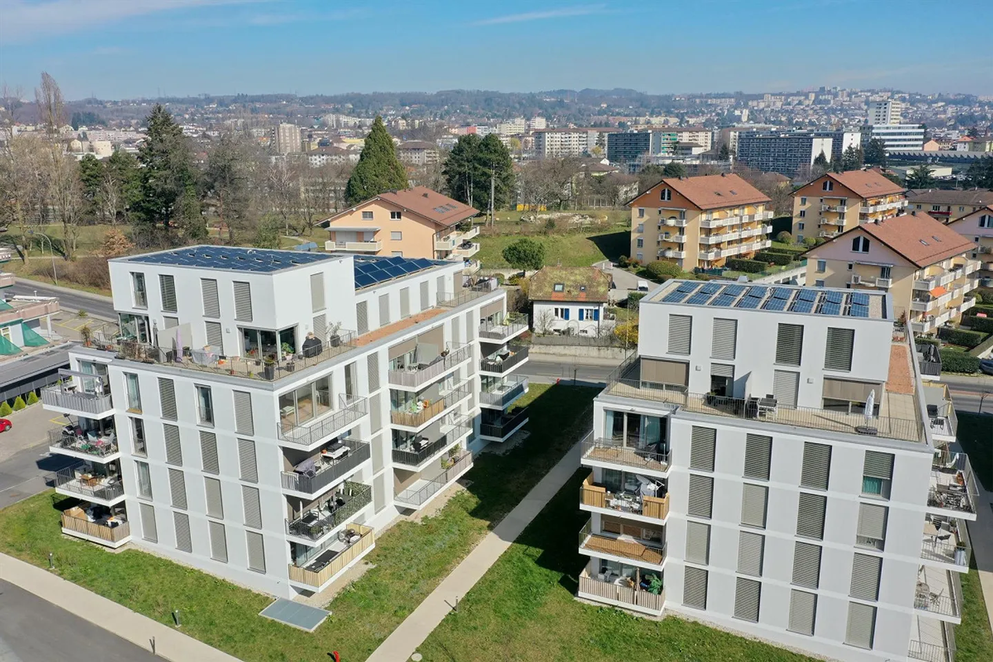 Duplex moderne à Ecublens - Photo 3 sur 3