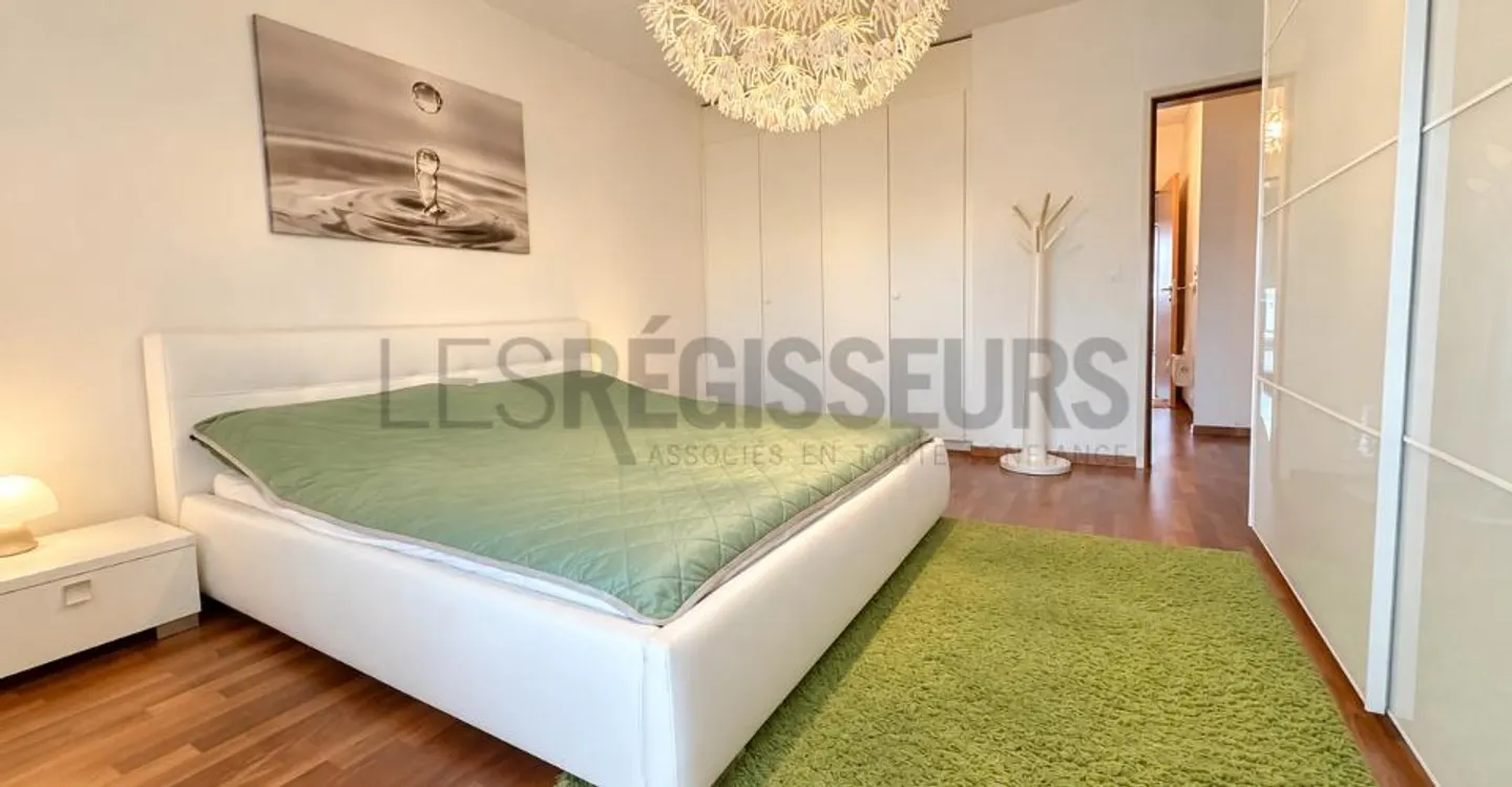 Magnificent 4-Zimmer-Penthouse mit zwei Balkonen und ungehindertem Blick - Foto 4 von 5