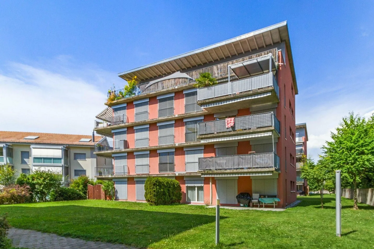 Votre appartement familial avec patio ! - Photo 2 sur 7