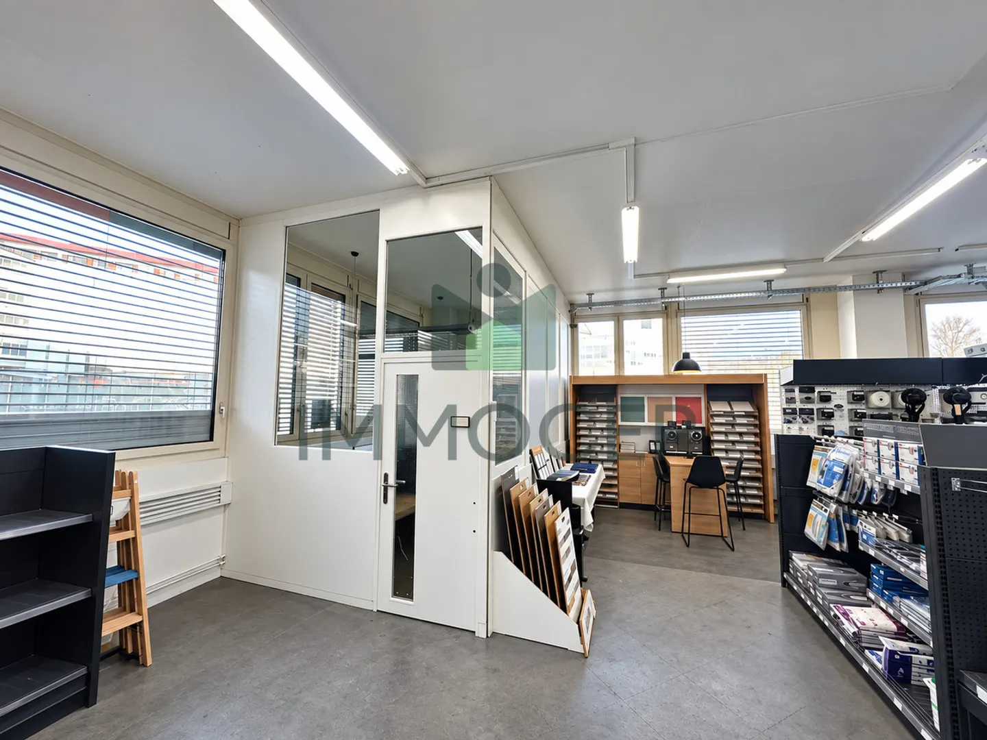 Esclusiva PAV - Arcade di 430 m2 con deposito e area di carico - Foto 4 di 8
