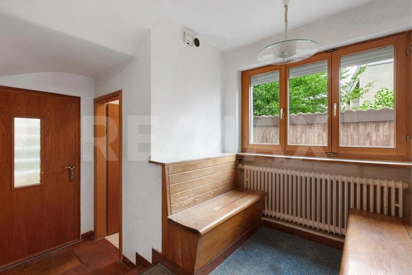 Casa indipendente di 5,5 locali con garage in posizione centrale e tranquilla - Foto 5 di 13