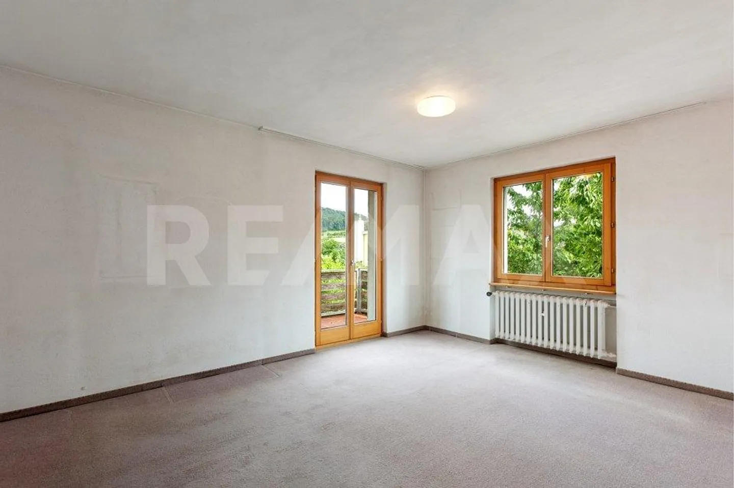 Casa indipendente di 5,5 locali con garage in posizione centrale e tranquilla - Foto 11 di 13
