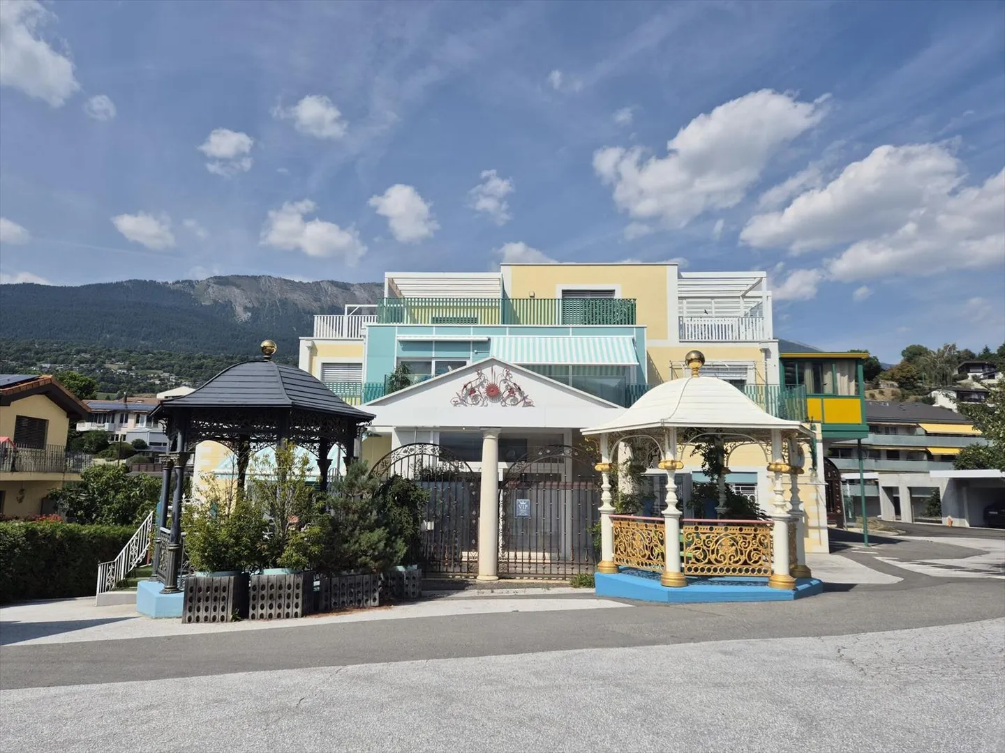 Wohnung oder Büro mit 3.5 Zimmern in Champlan von ca. 160 m2 - Foto 1 von 7