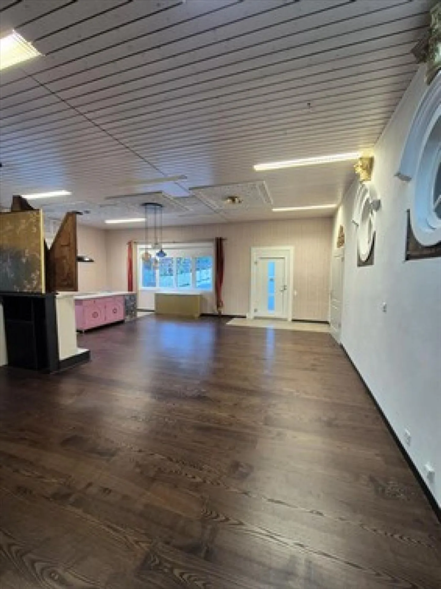 Wohnung oder Büro mit 3.5 Zimmern in Champlan von ca. 160 m2 - Foto 6 von 7