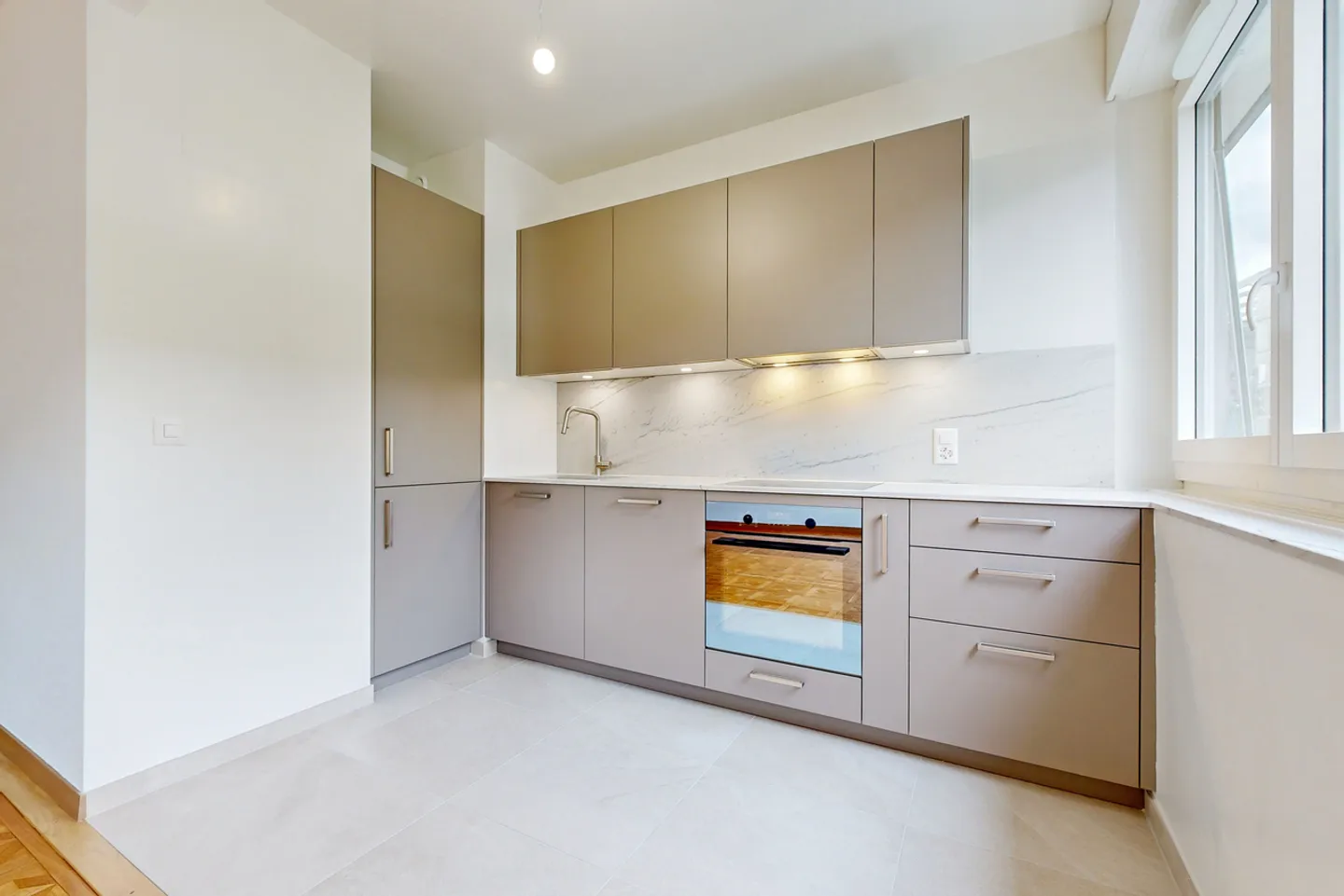 Schöne renovierte Wohnung mit perfekter Lage! - Foto 4 von 10