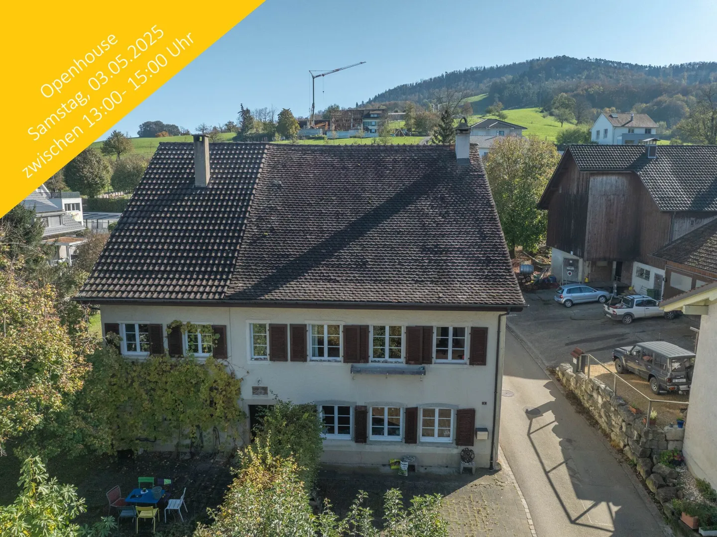 Two-family house with spacious plot - Photo 1 of 16