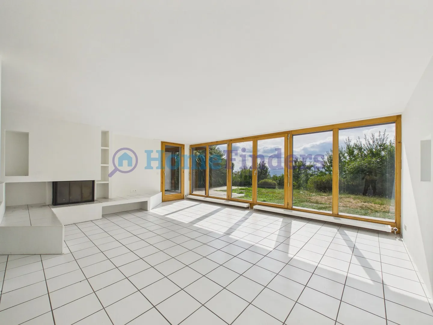 AVEC UNE VUE - JARDIN ENSOLEILLÉ ET BEAUCOUP D'ESPACE ! - Photo 5 sur 14