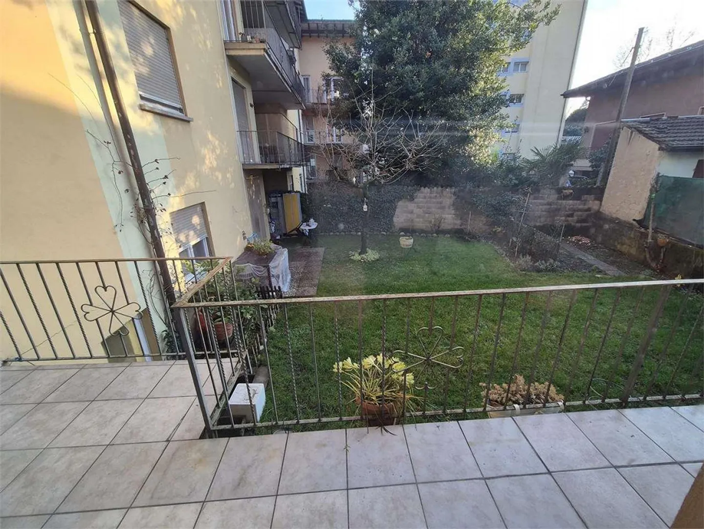 Vacallo-Pizzamiglio - Geräumige 3.5 Zimmer Renoviert mit Großem Balkon - Foto 7 von 9