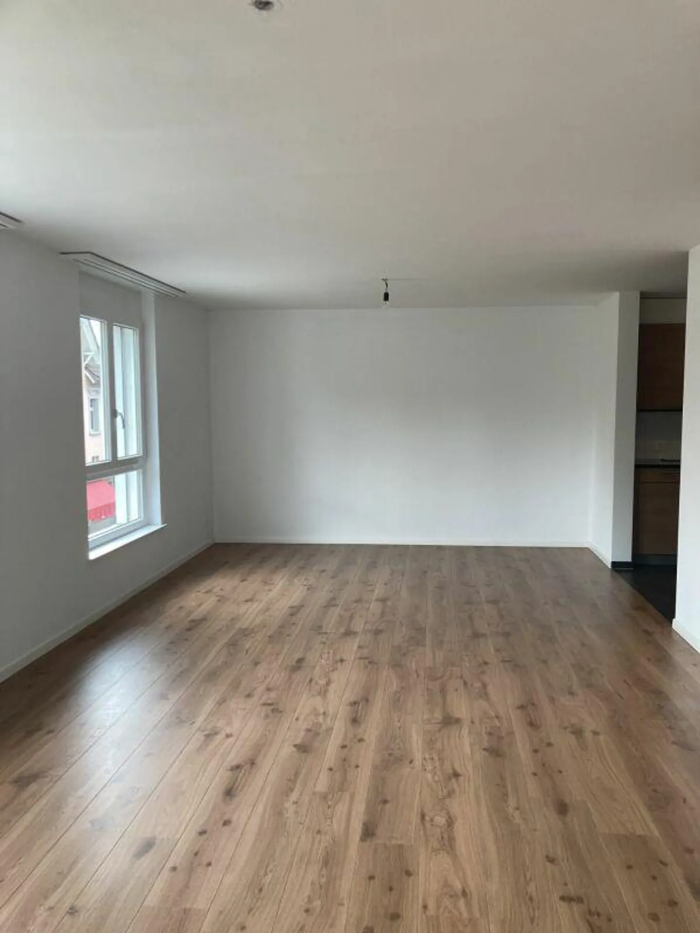 Belle, moderne appartement de 3 1/2 pièces idéal pour les navetteurs - Photo 4 sur 8
