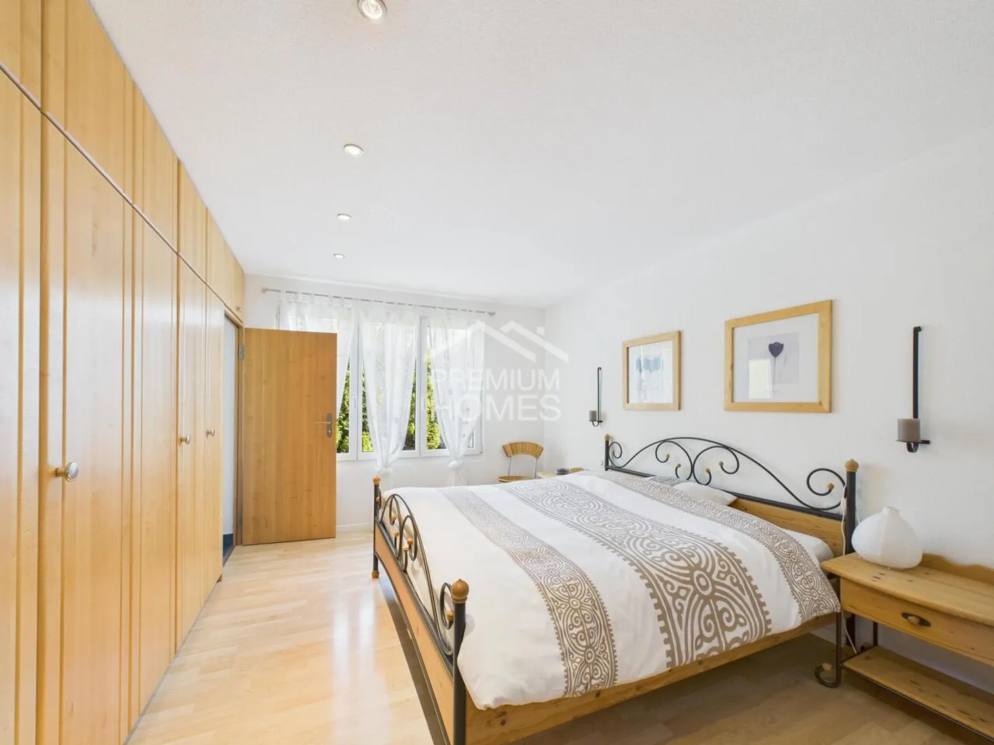 Charming Detached House with Atelier - Photo 6 of 13