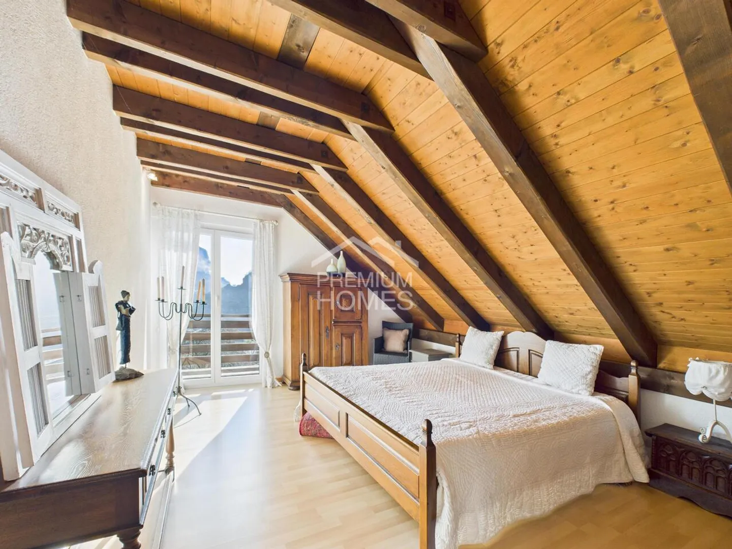 Charming Detached House with Atelier - Photo 10 of 13