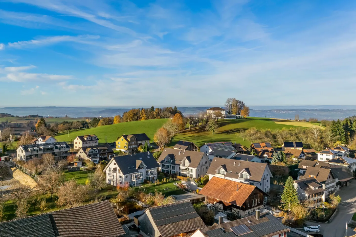 Vivere con charme - nuovo appartamento mansardato di 4,5 stanze - Foto 1 di 12