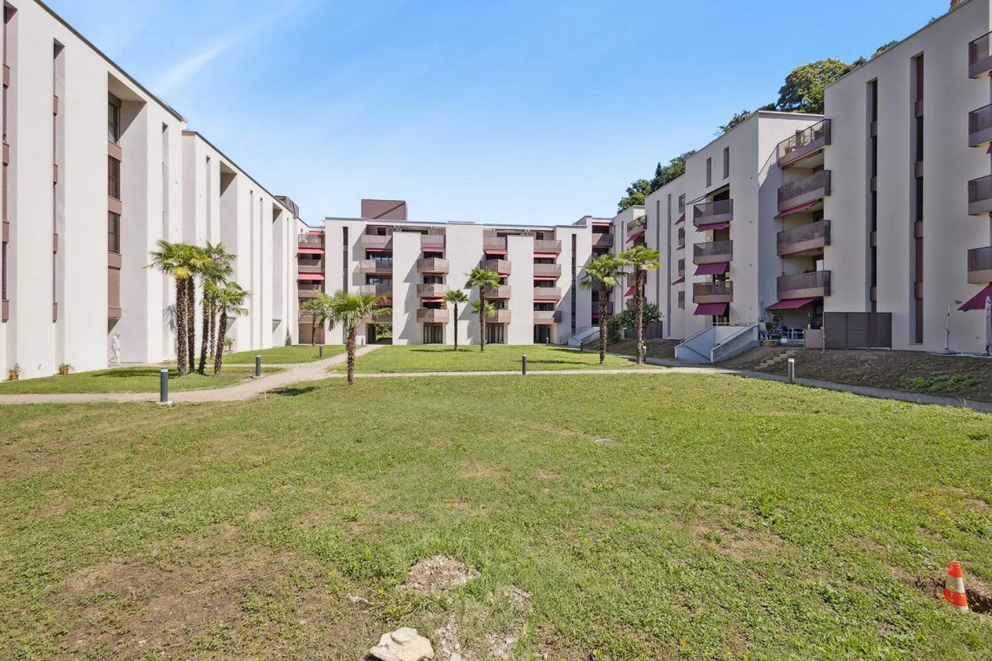 Charming Apartment in Quiet Area - Photo 1 of 10