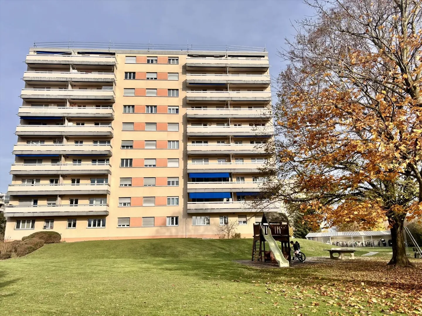 Apartment to renovate - 4.5 rooms - Photo 11 of 11