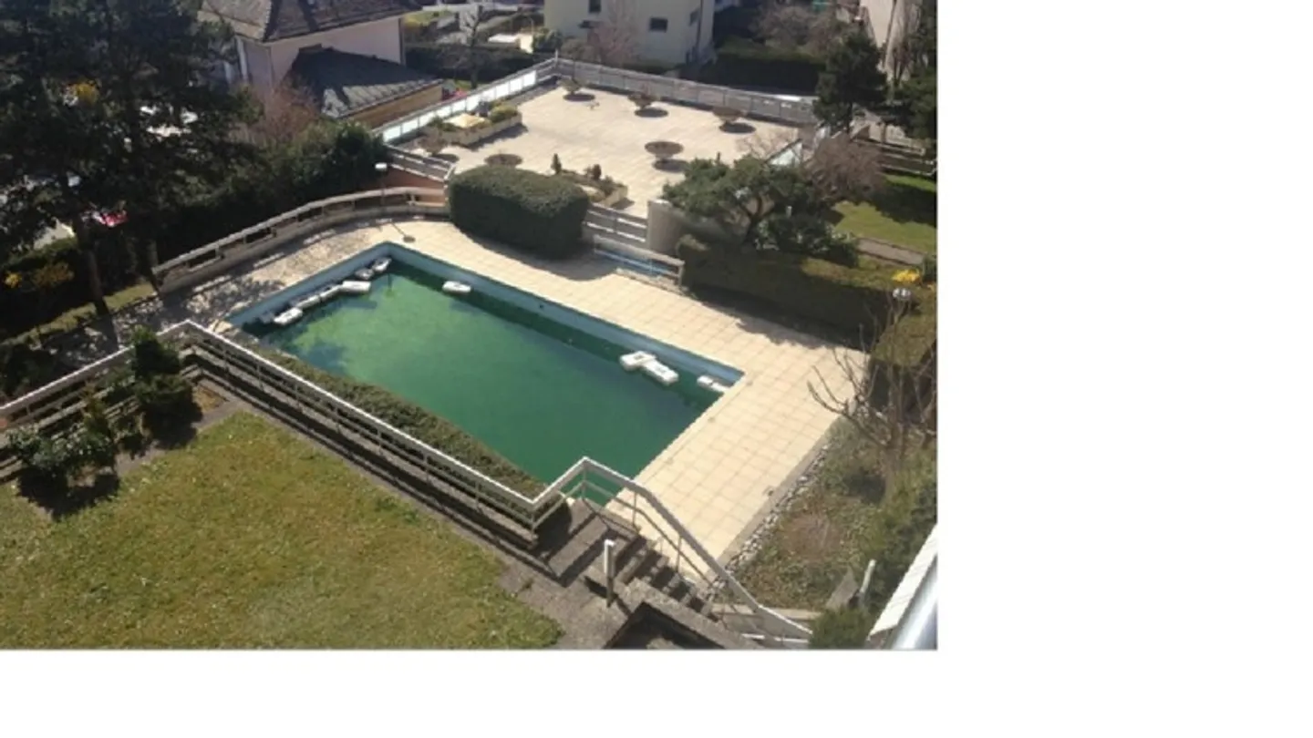 Appartamento di Lusso con Piscina - Foto 3 di 13