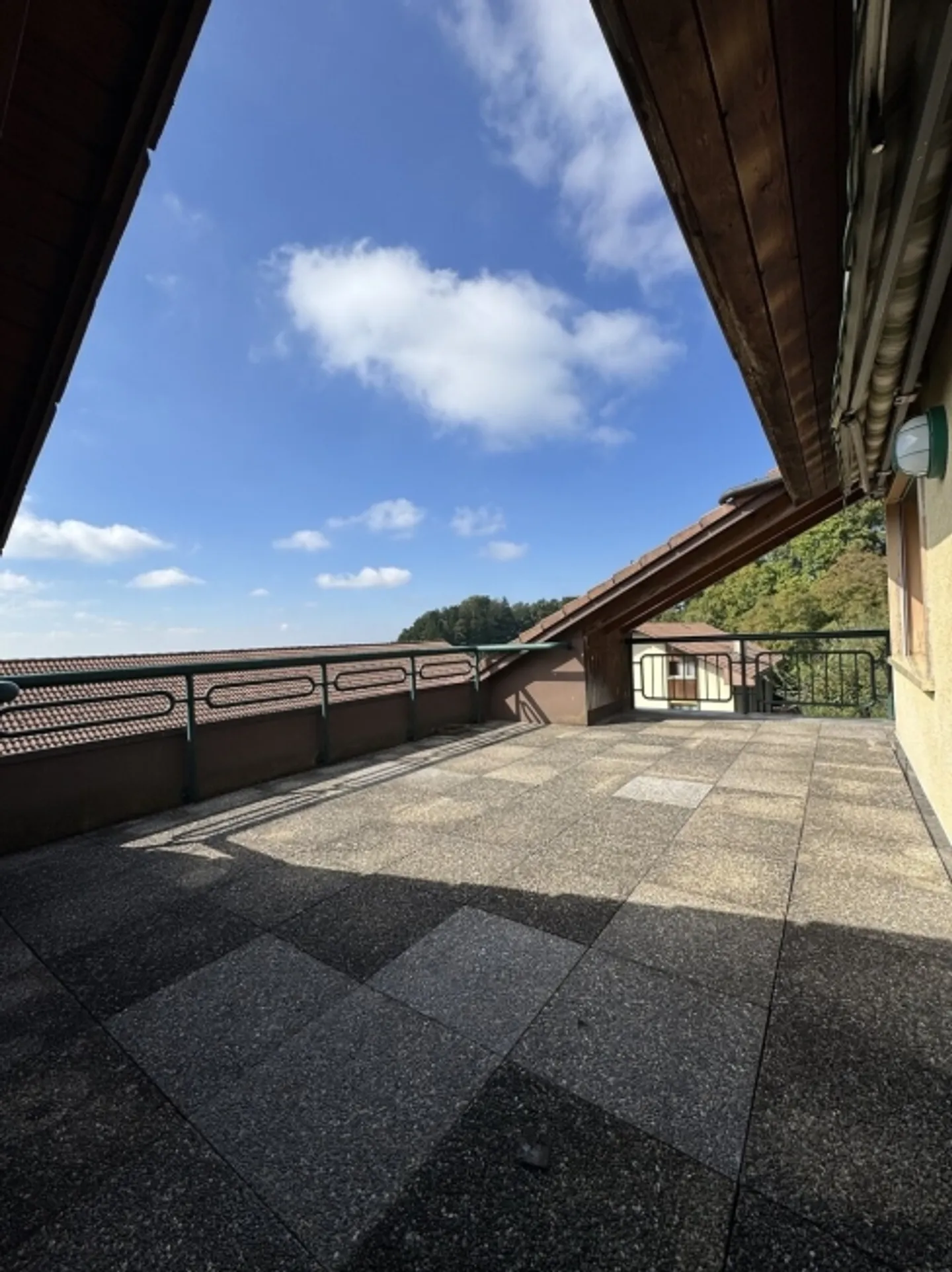 Quiet Family Area - Photo 2 of 7