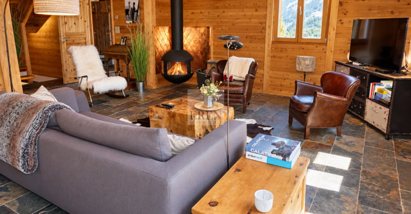 Magnificent chalet in Grimentz - Alpine panorama, sun, spa & sauna - Photo 2 of 10