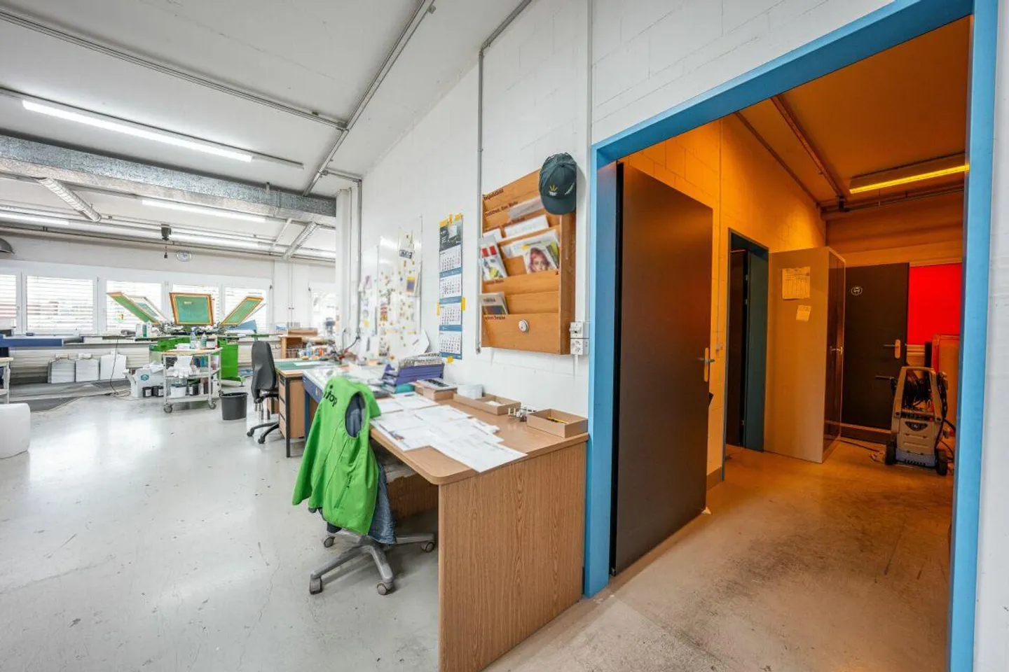 Gewerbefläche mit Showroom - Foto 15 von 26
